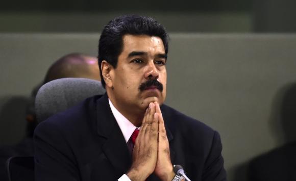 Maduro's Hypocrisy Exposed as He Ignors Existing Laws on Foreign Media Ownership
