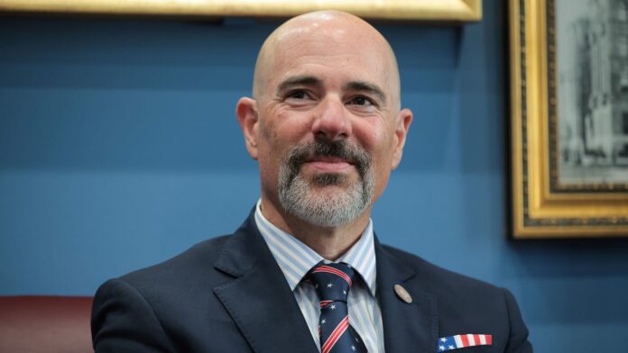 US DEA Director Accuses Maduro Regime of Collaborating with Colombian Guerrillas to Flood America with Cocaine