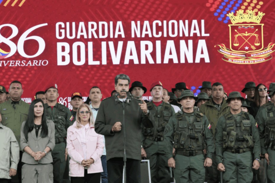 Maduro's Militarization Tactics: Strengthening the National Guard While Dismantling the Army's Power