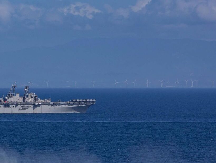 U.S. Military Operations Confined to International Waters Amid Acknowledgment of Lack of Legal Grounds for Intervention in Venezuela