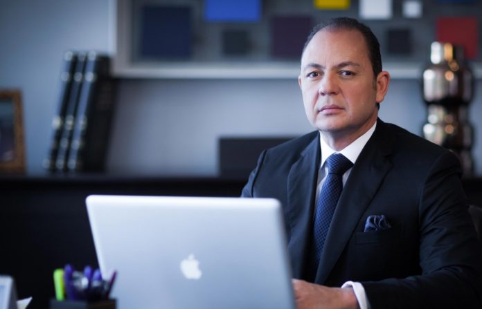 Trump's Chief of Staff Under Fire for Ties to Venezuelan Businessman Amid Miami Federal Trial