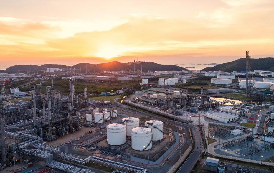 Venezuela's Future Hangs in the Balance as International Capital Returns Amidst Regulatory Uncertainty